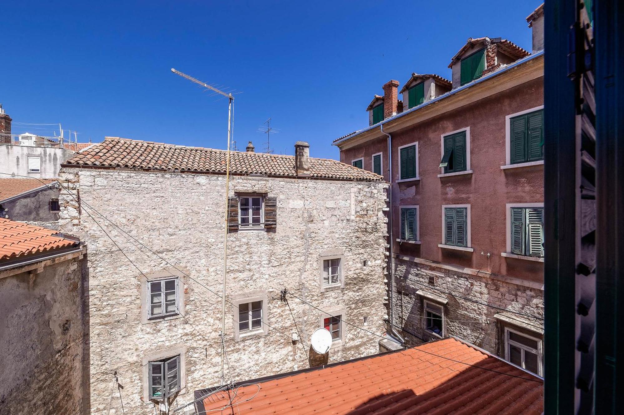 Apartments Palace Rialto Sibenik Room photo